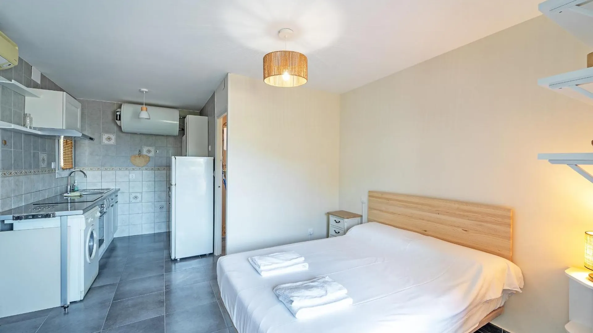 Apartamento Welcs Estudio 171 Emp Con Piscina Comunitaria Rosas